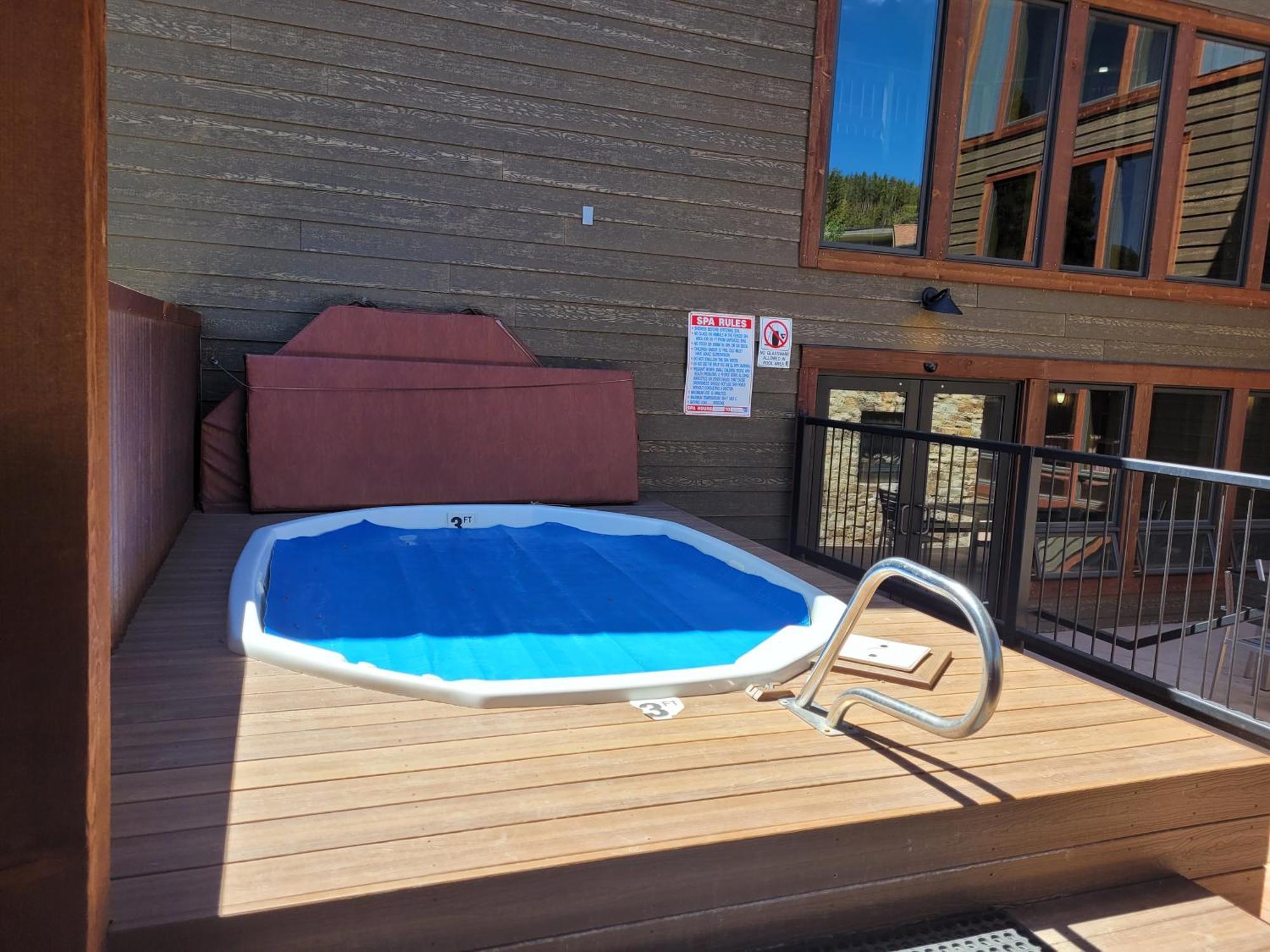 ברקנרידג' One-Bedroom Atrium Condo 05 מראה חיצוני תמונה